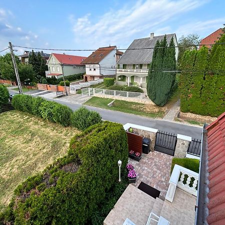 Jozsef Apartments House 잘라카로쉬 외부 사진