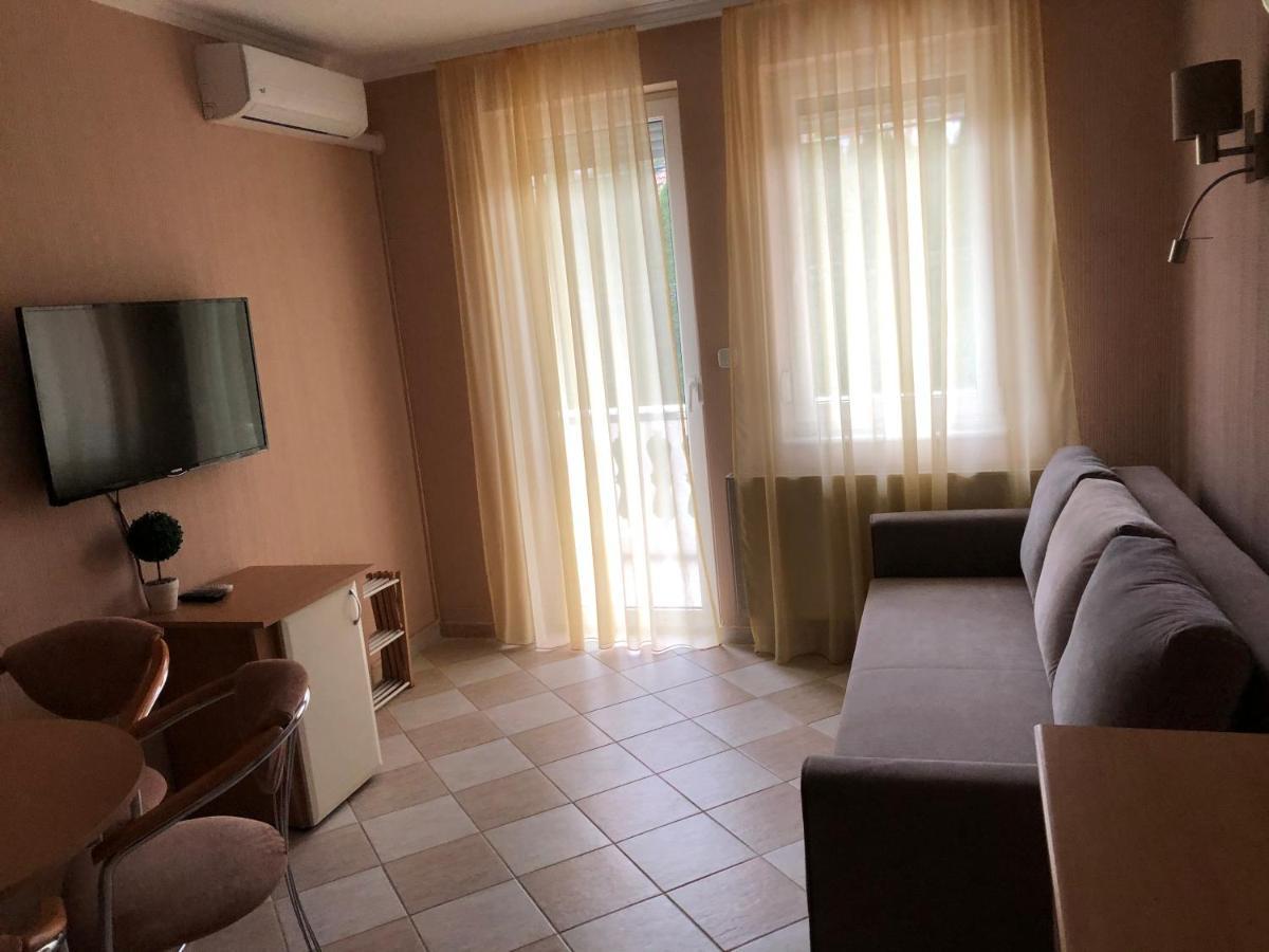 Jozsef Apartments House 잘라카로쉬 외부 사진