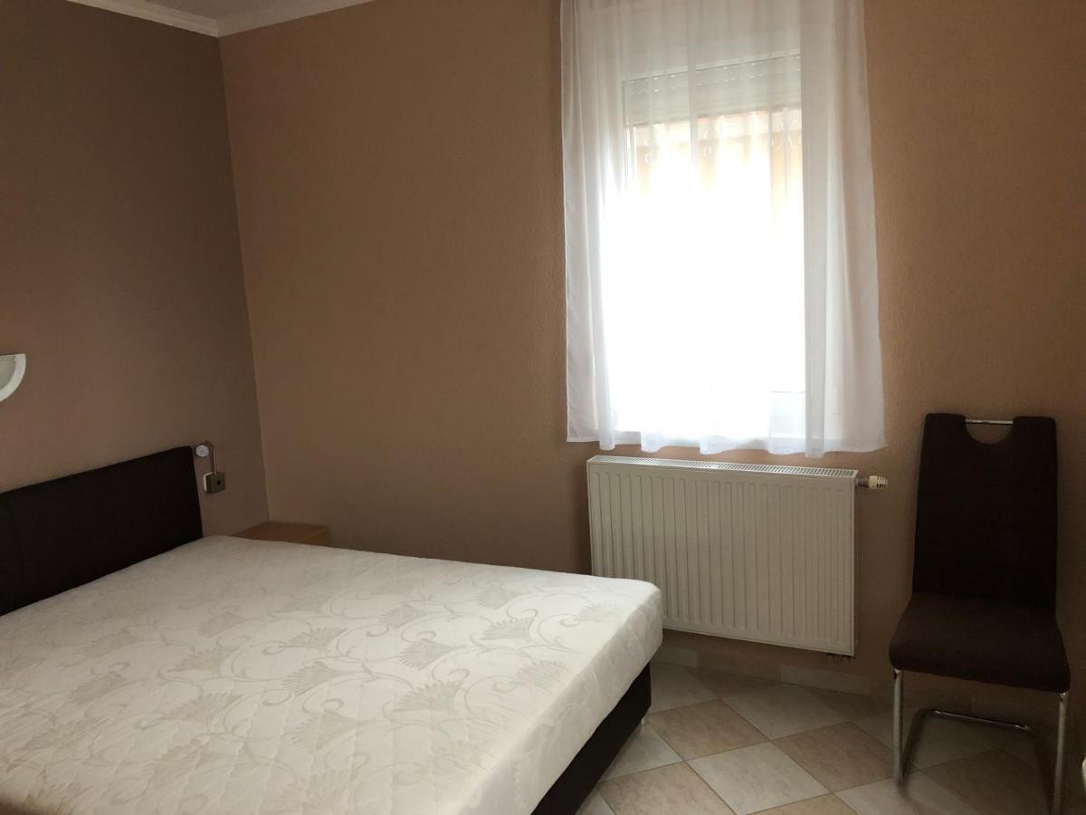 Jozsef Apartments House 잘라카로쉬 외부 사진