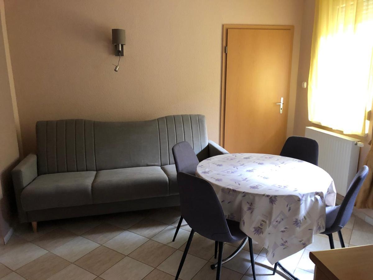 Jozsef Apartments House 잘라카로쉬 외부 사진