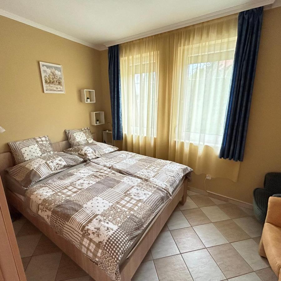 Jozsef Apartments House 잘라카로쉬 외부 사진