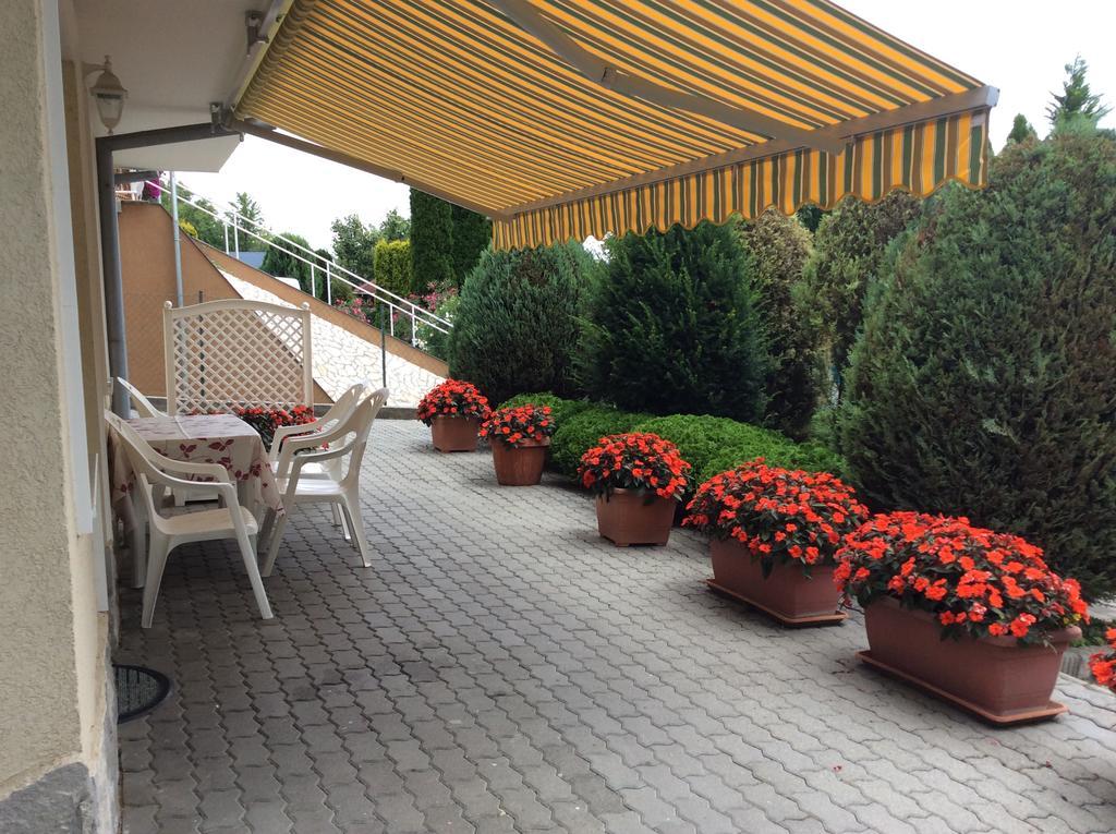 Jozsef Apartments House 잘라카로쉬 외부 사진